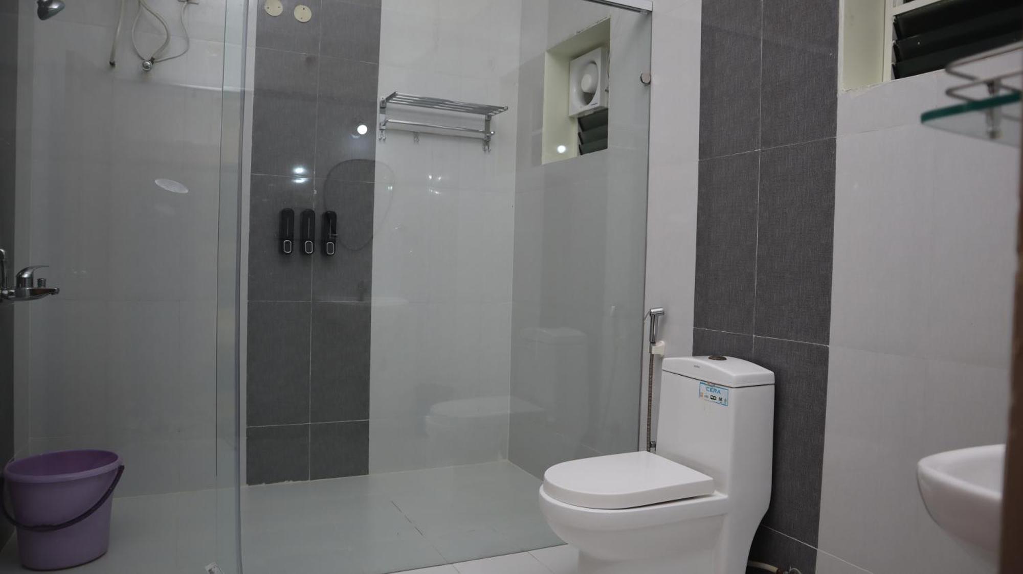 Dcasa Apartment Hotel Hyderabad Eksteriør billede
