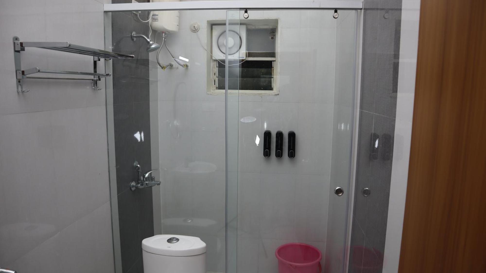 Dcasa Apartment Hotel Hyderabad Eksteriør billede