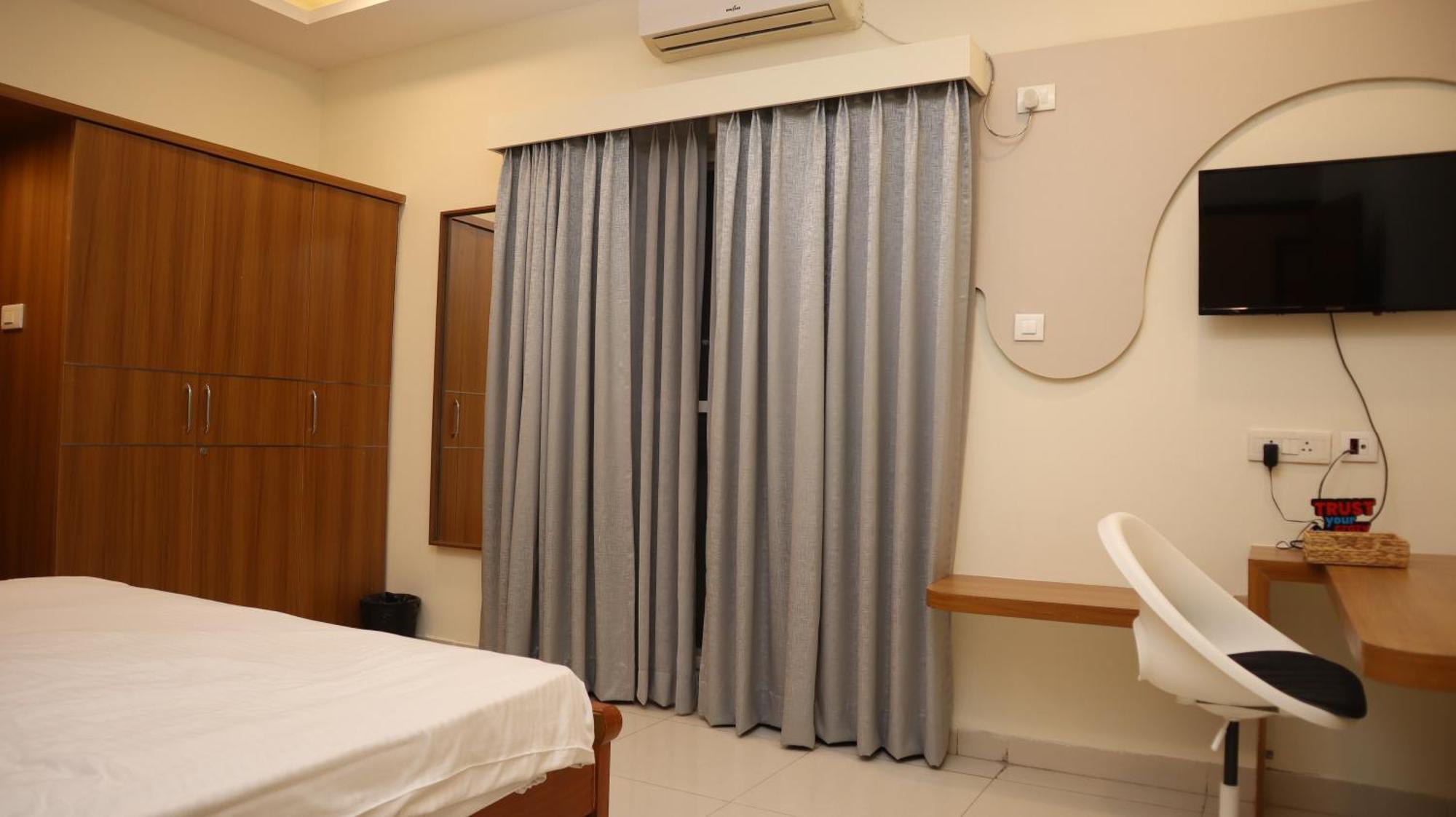 Dcasa Apartment Hotel Hyderabad Eksteriør billede